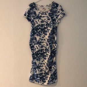 Isabel Maternity by Ingrid & Isabel dress size L